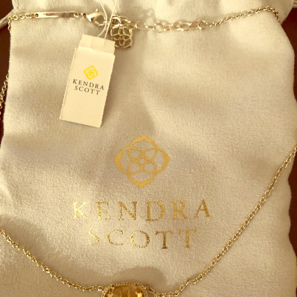 Kendra Scott Necklace
